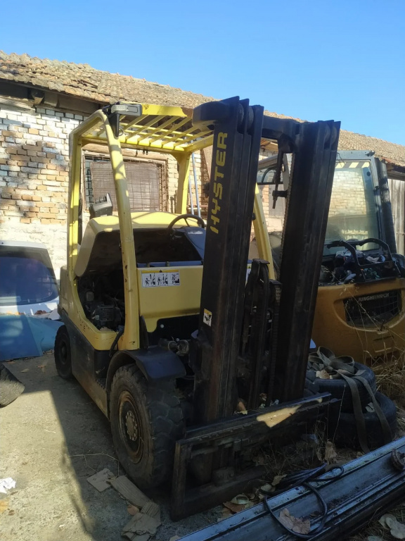 Dezmembrez Hyster H2.5FT 2005 - 2019 None None( CP: None, KW: None, CCM: None ) None