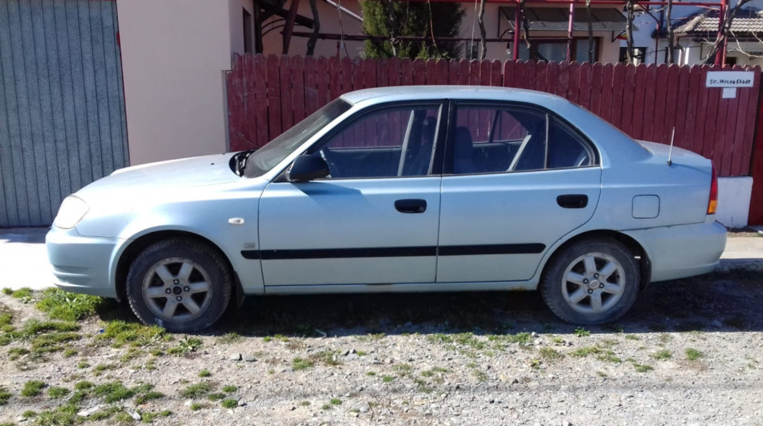 Dezmembrez Hyundai ACCENT 2 (LC) 1999 - 2005 1.5 CRDi Motorina