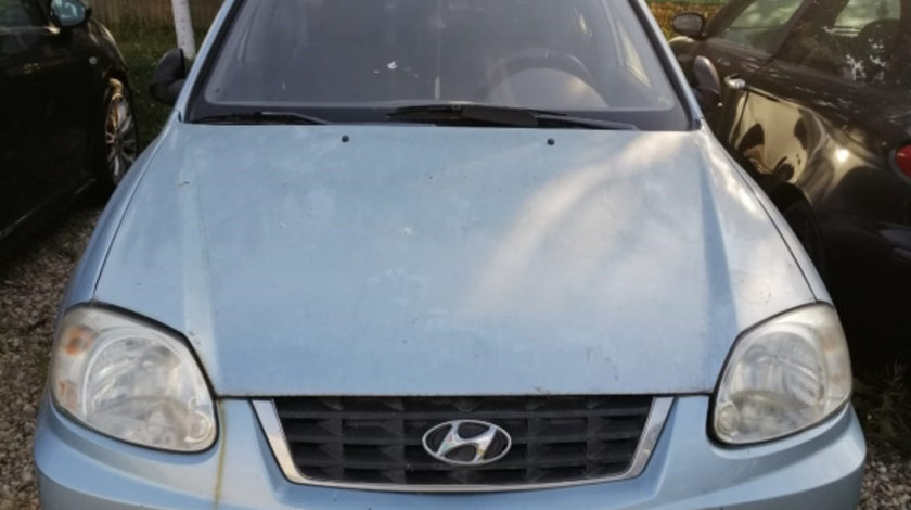 Dezmembrez Hyundai ACCENT 2 (LC) 1999 - 2005 1.5 CRDi Motorina