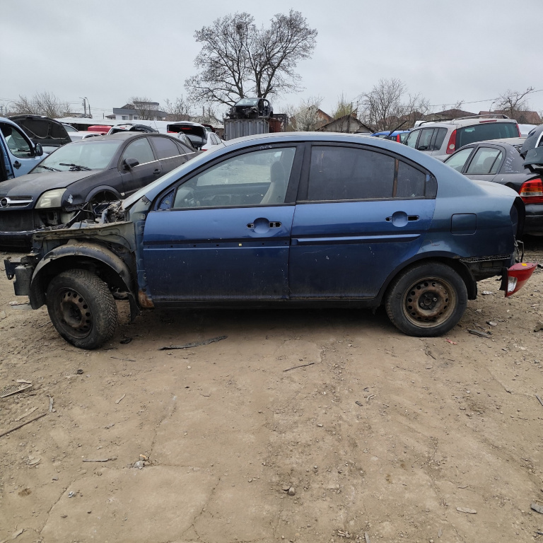 Dezmembrez Hyundai ACCENT 3 (MC) 2005 - 2010 1.5 CRDi GLS D4FA( CP: 110, KW: 81, CCM: 1493 ) Motorina
