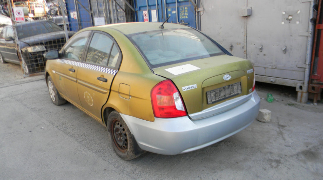 Dezmembrez Hyundai ACCENT 3 (MC) 2005 - 2010 1.5 CRDi GLS D4FA ( CP: 110, KW: 81, CCM: 1493 ) Motorina