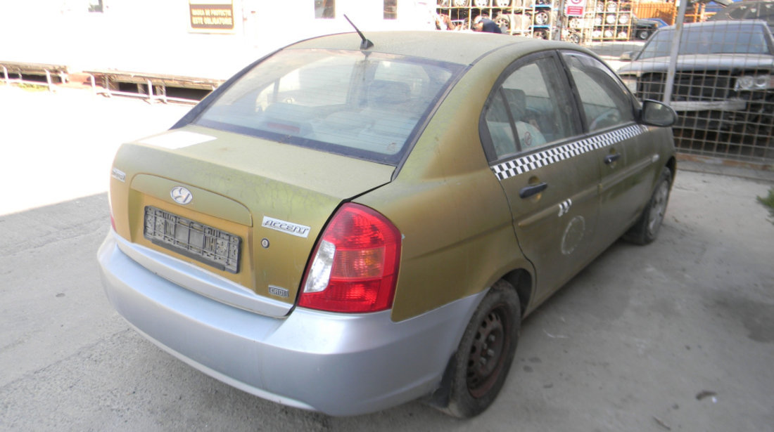 Dezmembrez Hyundai ACCENT 3 (MC) 2005 - 2010 1.5 CRDi GLS D4FA ( CP: 110, KW: 81, CCM: 1493 ) Motorina