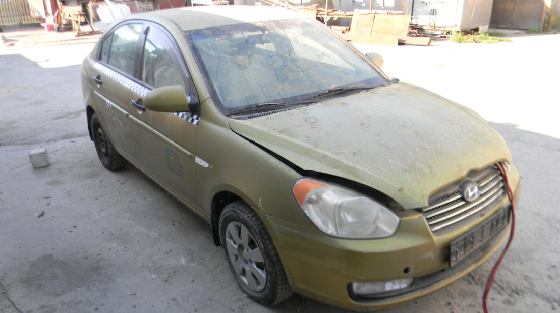 Dezmembrez Hyundai ACCENT 3 (MC) 2005 - 2010 1.5 CRDi GLS D4FA ( CP: 110, KW: 81, CCM: 1493 ) Motorina