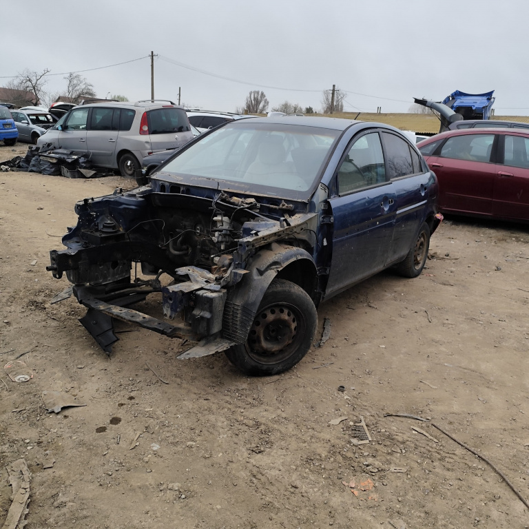Dezmembrez Hyundai ACCENT 3 (MC) 2005 - 2010