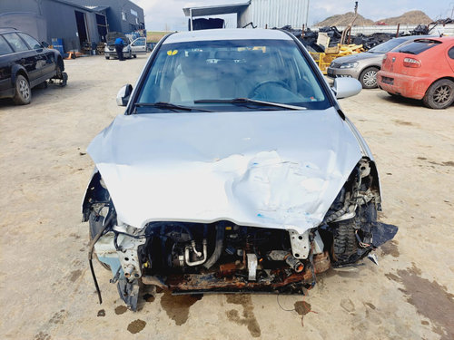 Dezmembrez Hyundai Accent 3 (MC) [Fabr 2005-2008]