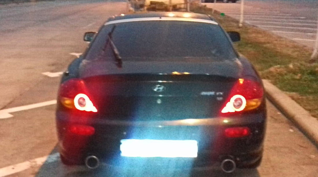 Dezmembrez Hyundai Coupe, an fabr. 2004, 2.7i