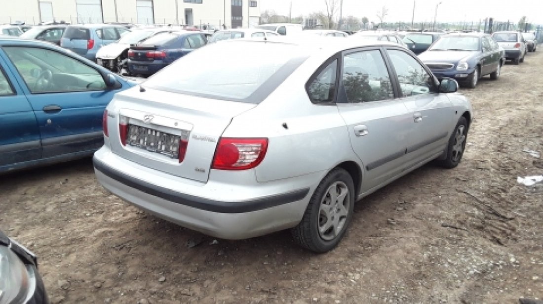 Dezmembrez Hyundai Elantra, an 2003, motorizare 2.0 CRDI