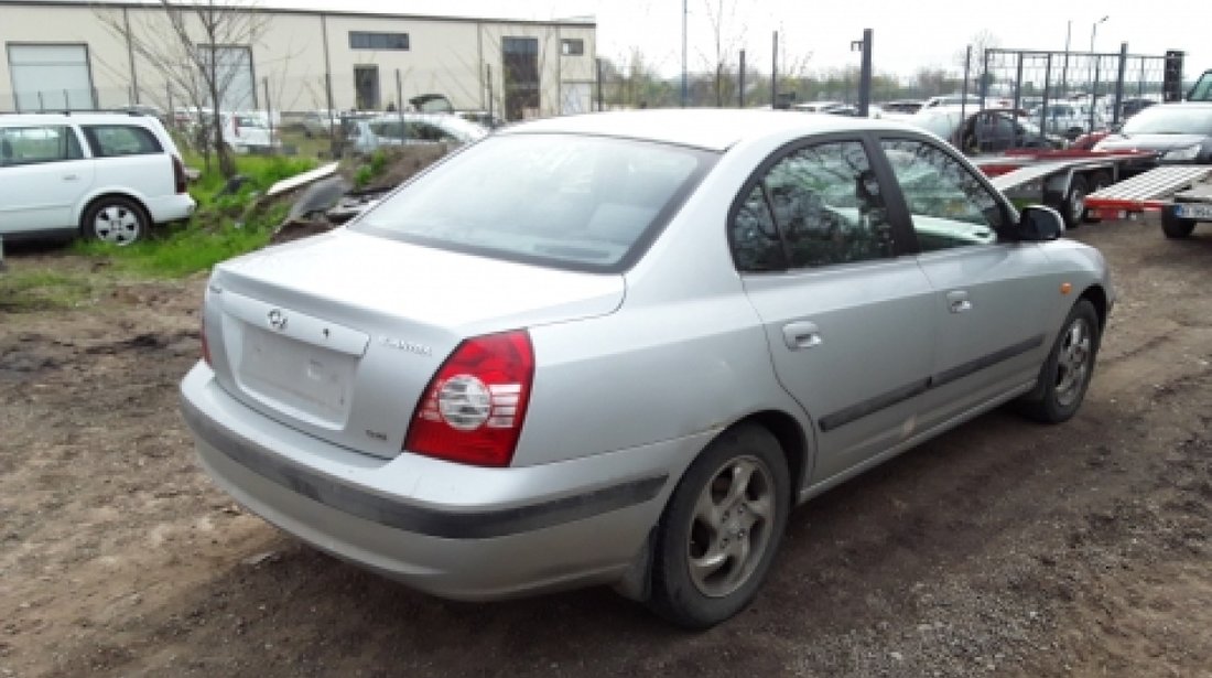 Dezmembrez Hyundai Elantra, an 2006, motorizare 2.0 CRDI