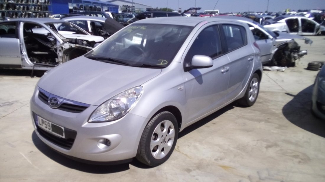 Dezmembrez Hyundai I20 din 2010, 1.1B