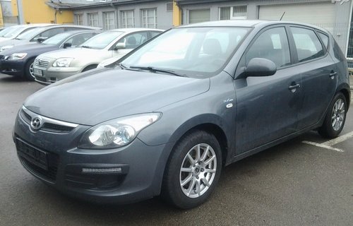 Dezmembrez Hyundai I30 an fabr. 2010, 1.4i