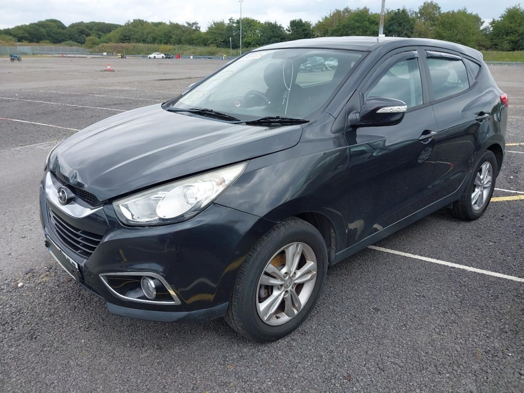 Dezmembrez Hyundai ix35 (LM) [Fabr 2010-2017]