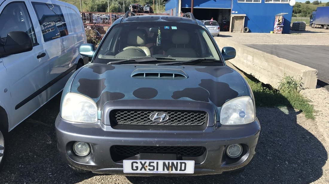 Dezmembrez Hyundai Santa Fe 2,0 crdi 2003