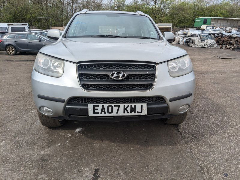 Dezmembrez Hyundai Santa Fe 2 (CM) [Fabr 2005-2012]