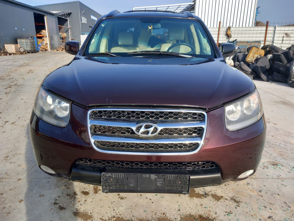 Dezmembrez Hyundai Santa Fe 2 (CM) [Fabr 2005-2012]