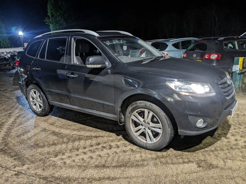 Dezmembrez Hyundai Santa Fe 2 (CM) [Fabr 2005-2012]
