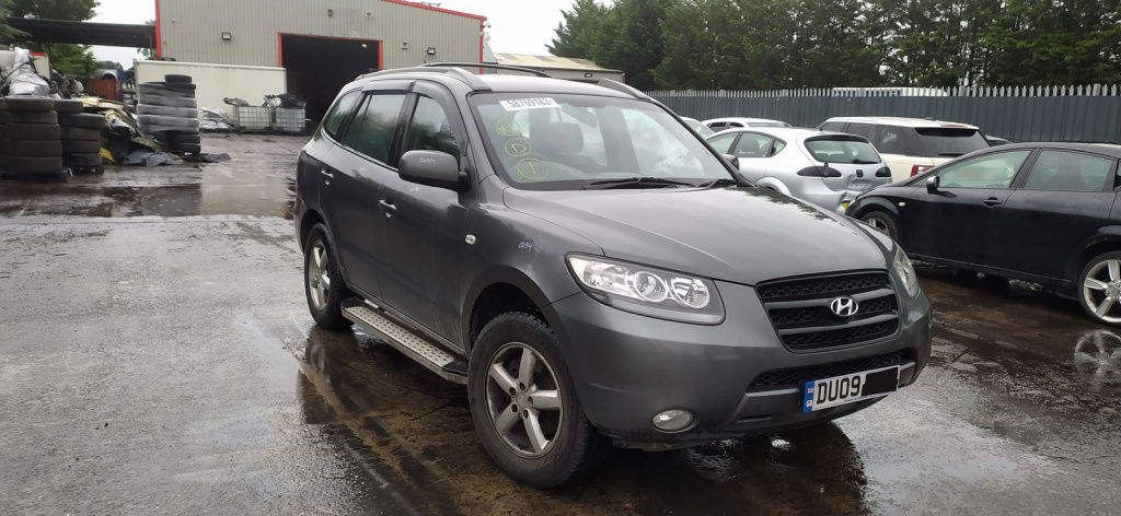 Dezmembrez Hyundai Santa Fe 2 (CM) [Fabr 2005-2012]