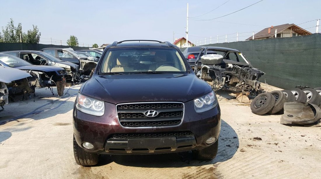 Dezmembrez Hyundai Santa Fe II 2.2 CRDI 155 CP automat an 2009