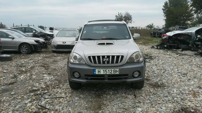 Dezmembrez hyundai terracan 2.9 crdi 4wd 150 cai