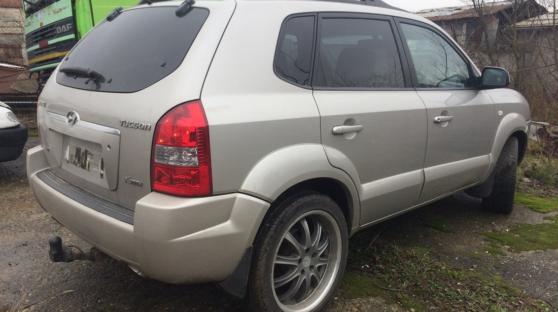 Dezmembrez Hyundai Tucson 2.0 Diesel 2007