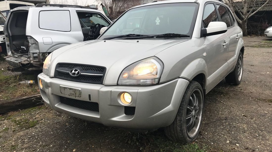 Dezmembrez Hyundai Tucson 2.0 Diesel 2007