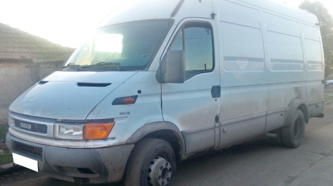 Dezmembrez IVECO DAILY, an fabr. 2000, 2.8D, punte dubla