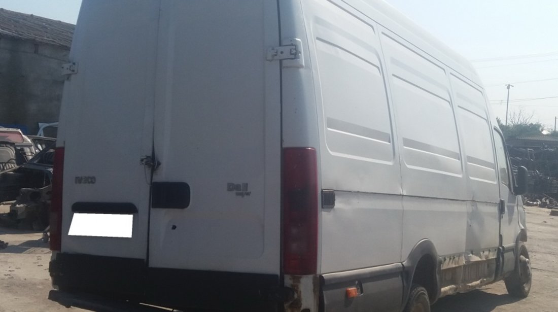 Dezmembrez IVECO DAILY, an fabr. 2000, 2.8D, punte dubla