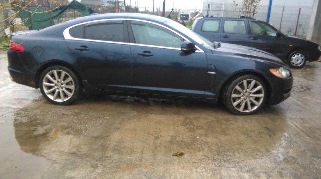 Dezmembrez jaguar xf 3.0d ajv6d 306dt 275 cai