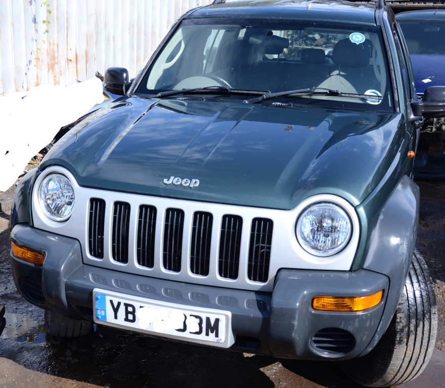 Dezmembrez Jeep Cherokee 2.5 TD 2003 85kw 115CP VERDE volan Dreapta Cutie manuala