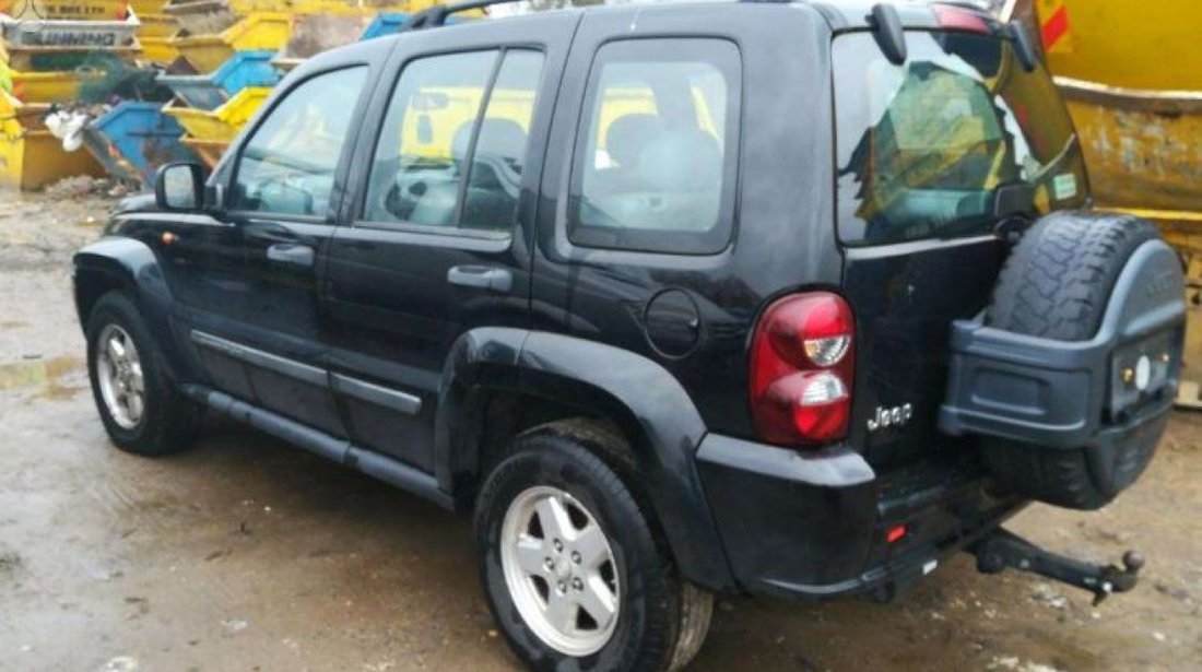 Dezmembrez Jeep Cherokee 4X4 an fabr.2004, 2.8D CRD