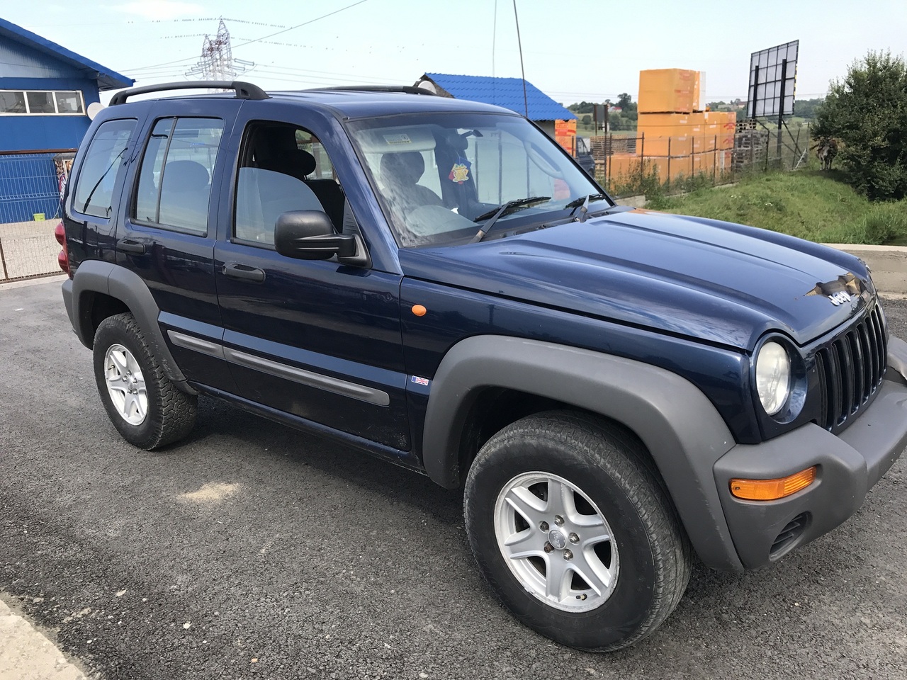 Dezmembrez Jeep Cherokee Sport 2,5 crd 2004