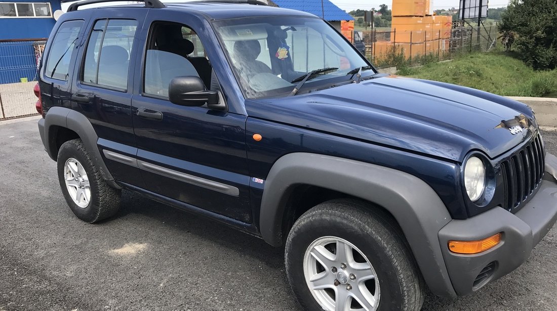 Dezmembrez Jeep Cherokee Sport 2,5 crd 2004