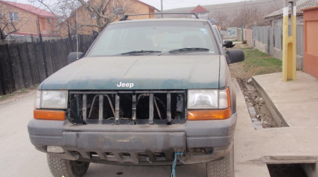 Dezmembrez jeep grand cherokee 1997 motor 2 5 td