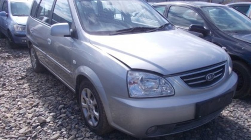 Dezmembrez Kia Carens II ,an 2004