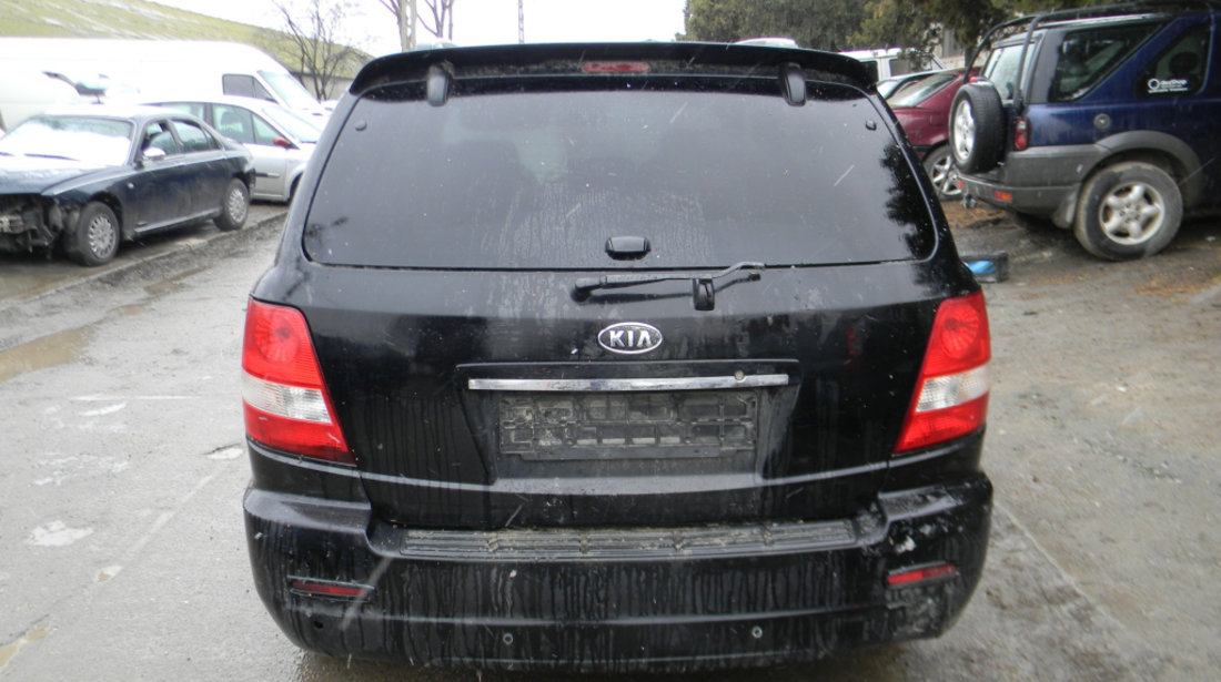 Dezmembrez Kia SORENTO 1 (JC) 2002 - Prezent 2.5 CRDi D4CB ( CP: 140, KW: 103, CCM: 2497 ) Motorina