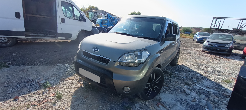 Dezmembrez Kia SOUL (AM) 2009 > 1.6 CRDi 115 D4FB( CP: 115, KW: 85, CCM: 1582 ) Motorina