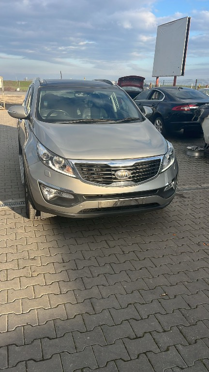 Dezmembrez Kia Sportage 1.7 diesel din 2014