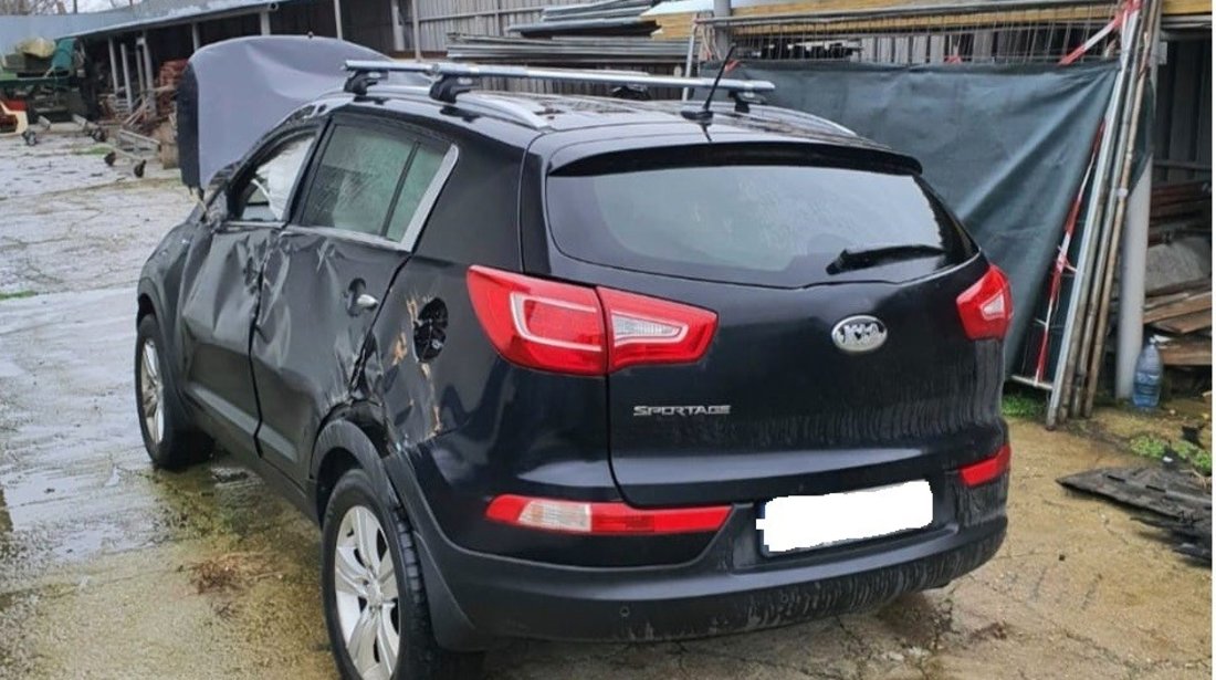 Dezmembrez Kia Sportage 2.0 Benzina cod motor: G4KD 2013