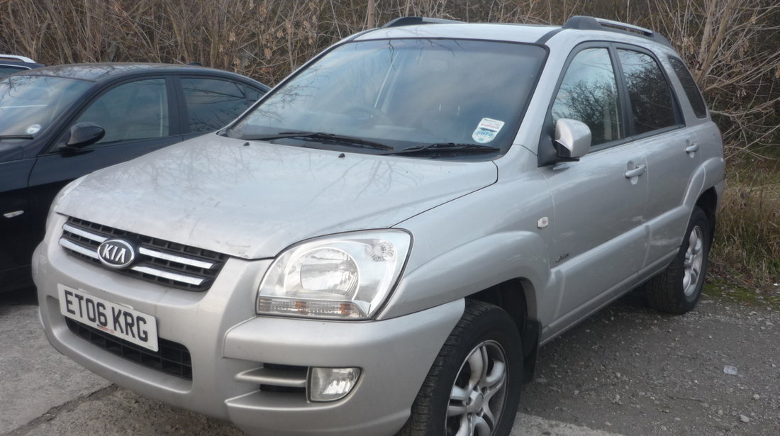 Dezmembrez KIA Sportage 2.0 dohc, 16v, benzina, an 2005