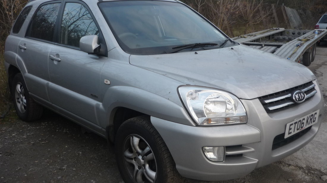 Dezmembrez KIA Sportage 2.0 dohc, 16v, benzina, an 2005