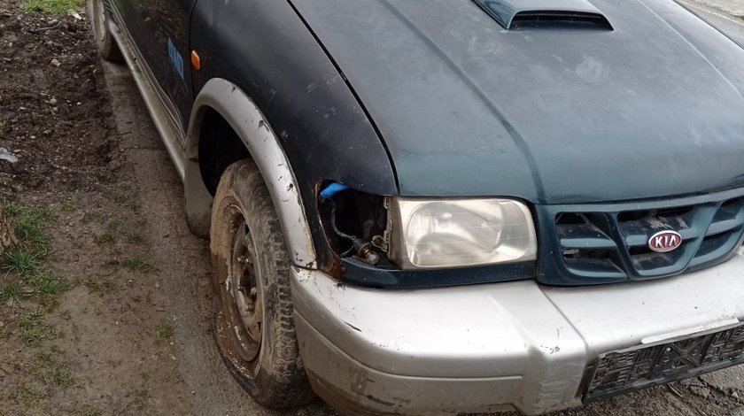 Dezmembrez kia sportage an 2001 2.0 diesel cutie manuala 4x4
