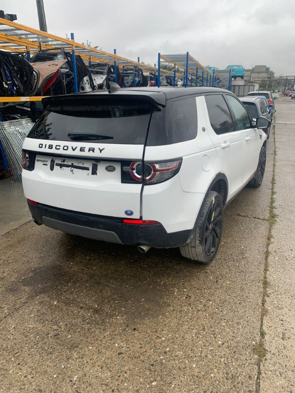 Dezmembrez Land Rover Discovery
