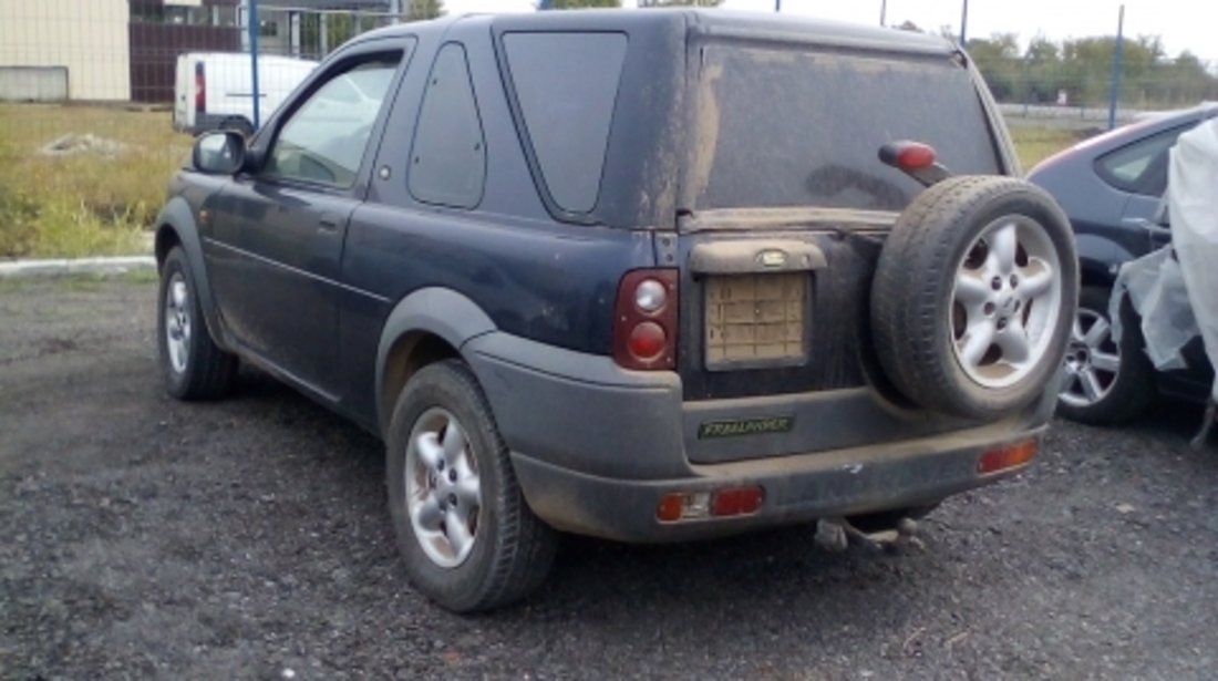 Dezmembrez  Land Rover  FREELANDER ,an 2000