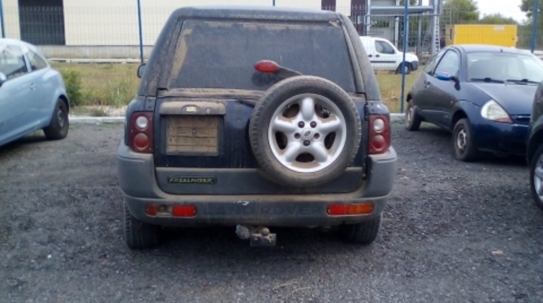 Dezmembrez  Land Rover  FREELANDER ,an 2000