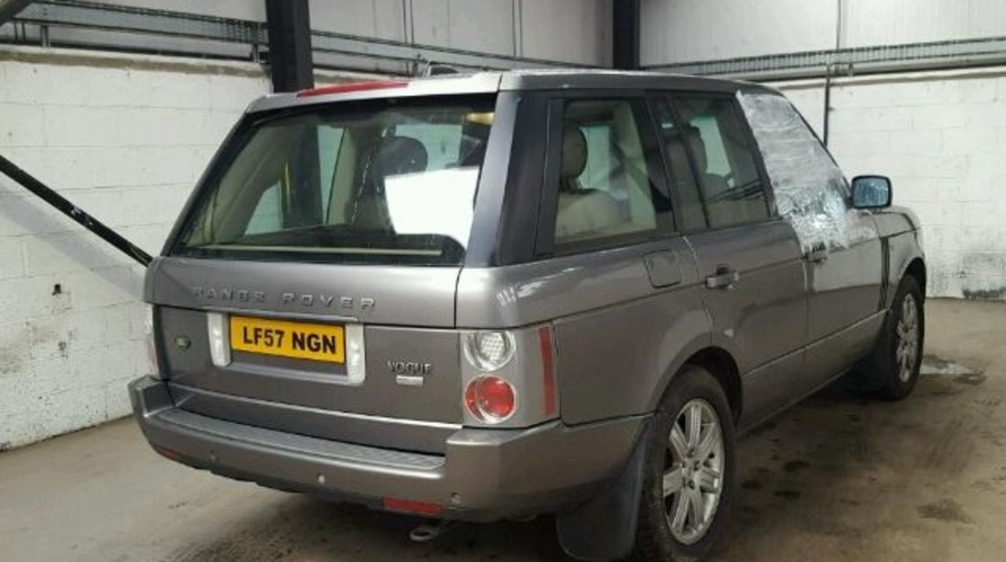 Dezmembrez Land-Rover Range Rover 2.0tdi