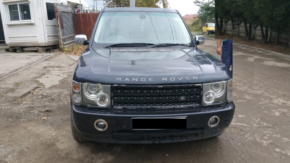 Dezmembrez Land Rover RANGE ROVER Mk 3 L322 (LM) 2002 - 2012 3.0 D 4x4 306D1 ( CP: 177, KW: 130, CCM: 2926 ) Motorina