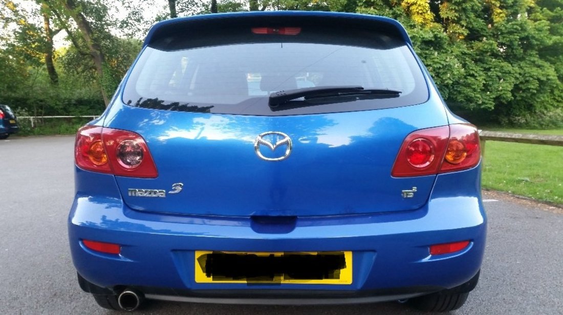 Dezmembrez Mazda 3 1.6 diesel 2005.