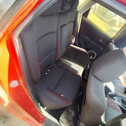 Dezmembrez Mazda 3 (BK) 2003 - 2009 2.0 LF17( CP: 150, KW: 110, CCM: 1999 ) Benzina