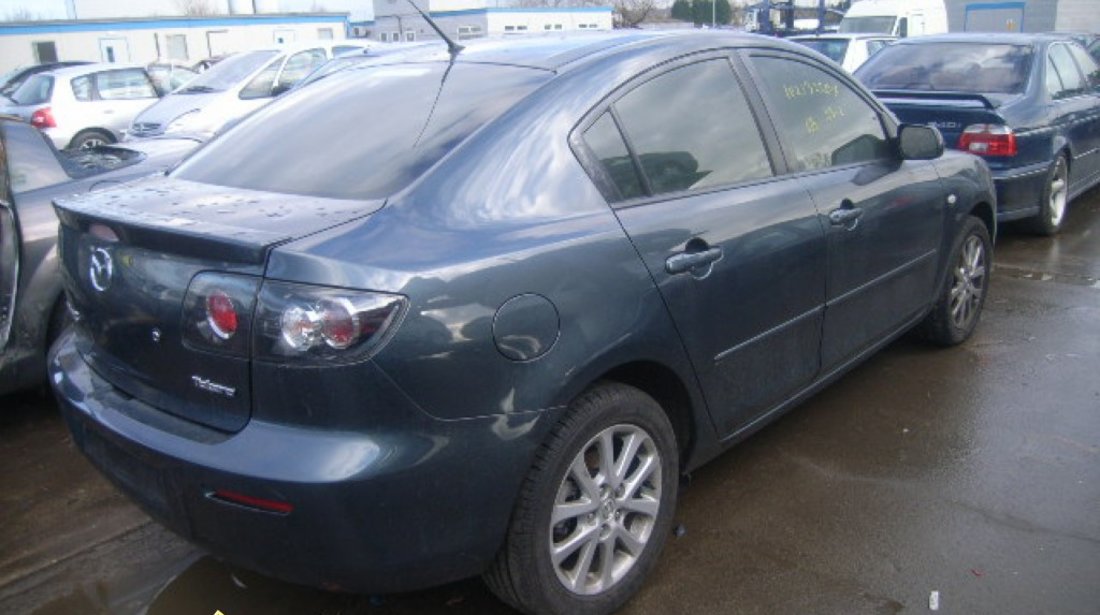 Dezmembrez Mazda 3 Takara din 2009 1 8b