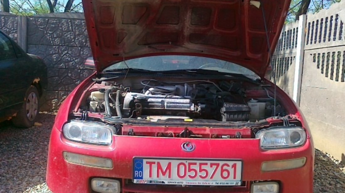 Dezmembrez Mazda 323 F