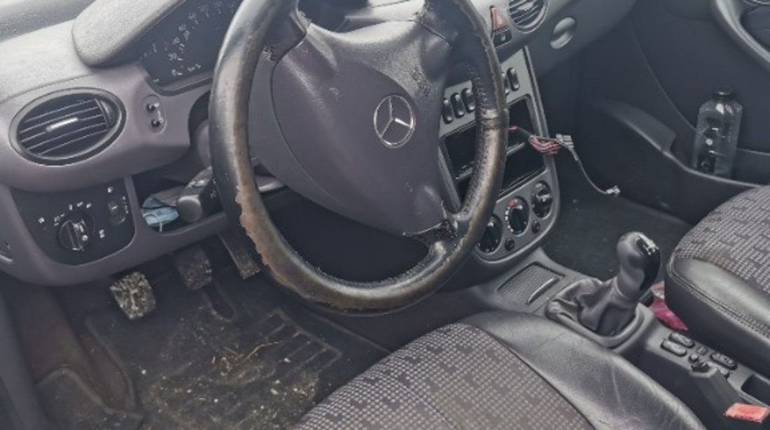 Dezmembrez Mercedes A-class A170 W168 1.7 cdi 2002